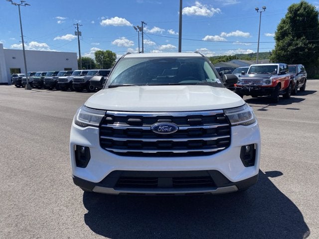 2026 Ford Explorer ACTIVE W/200A PKG 4WD