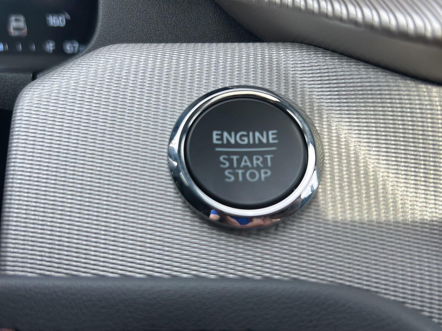 2027 Ford Explorer Active w/200A Pkg