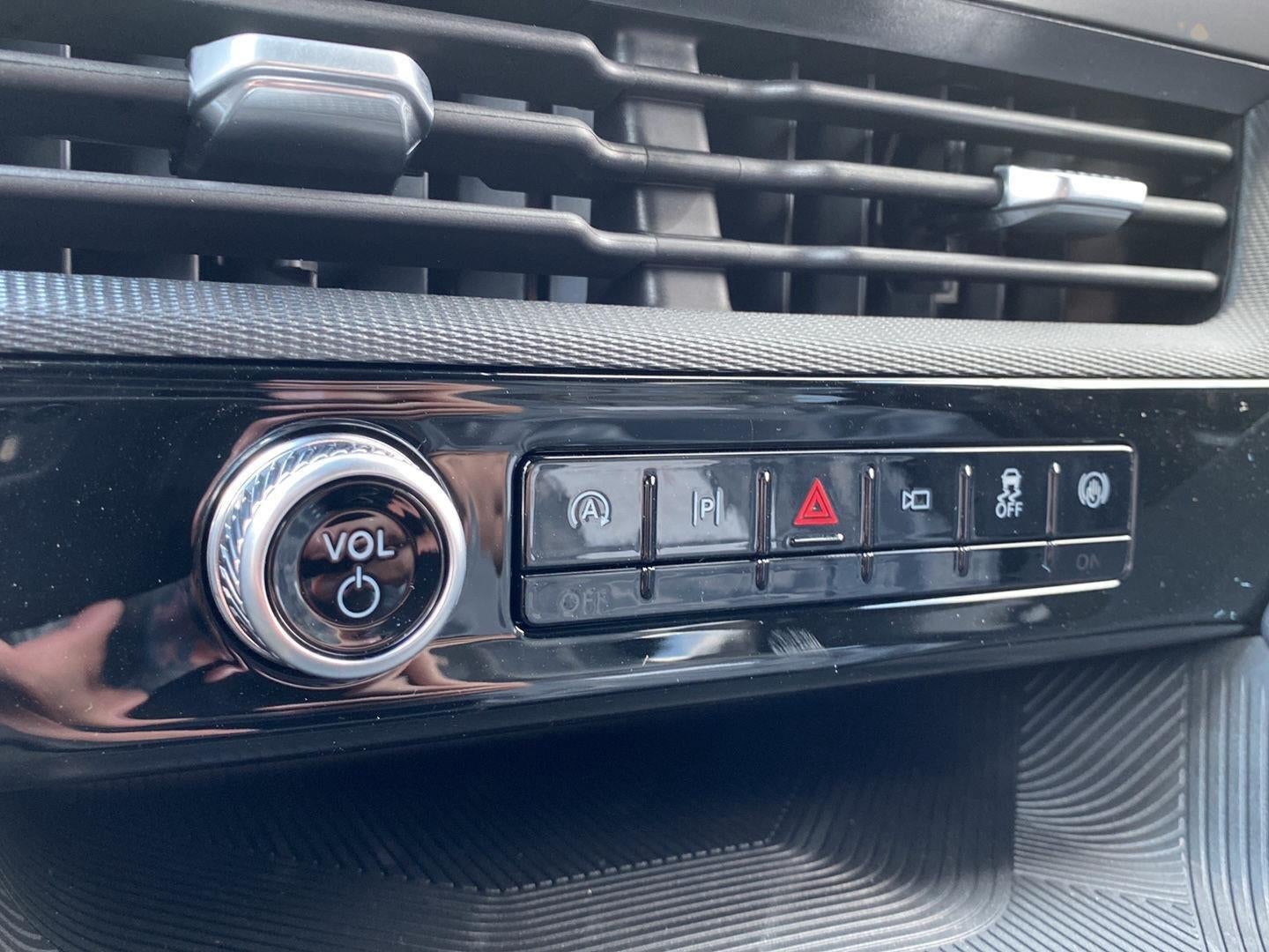 2027 Ford Explorer TREMOR 4WD