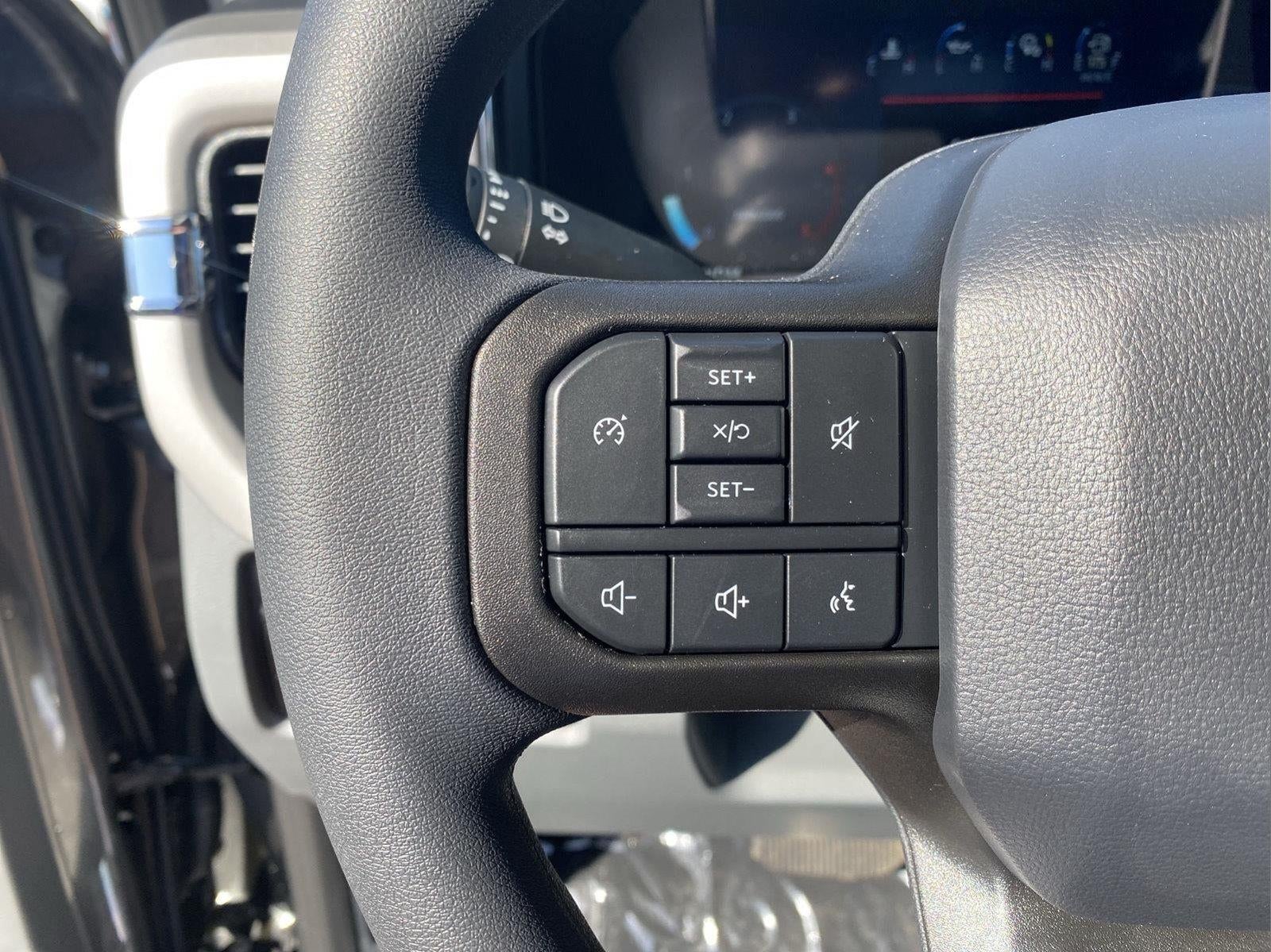 2027 Ford Super Duty F-250 XLT