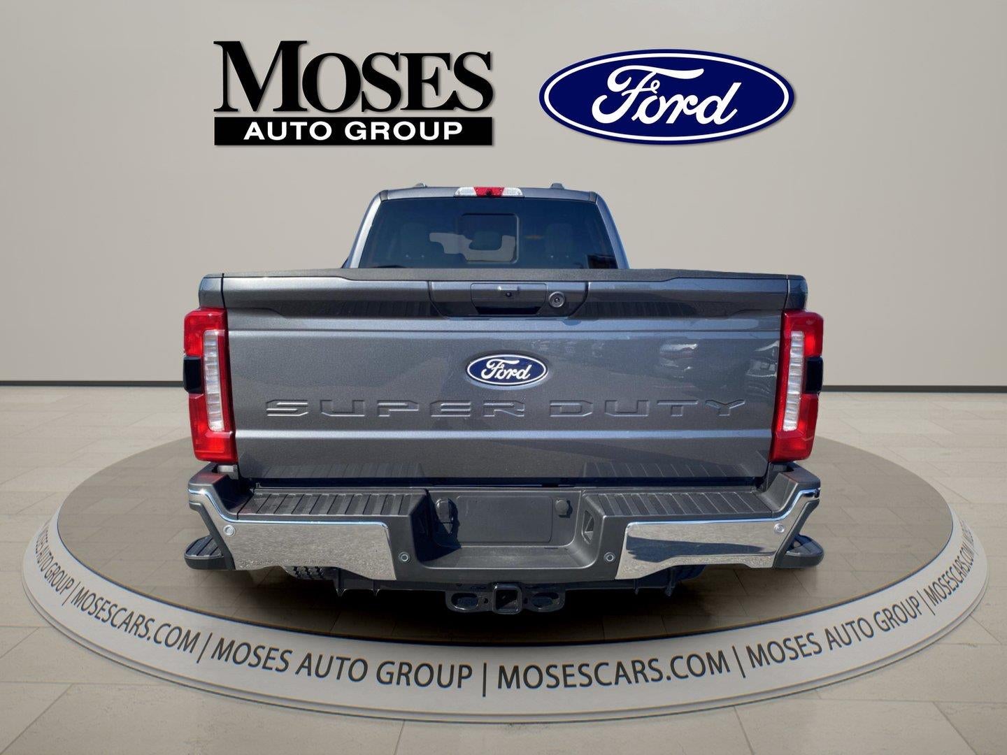 2027 Ford Super Duty F-250 XLT