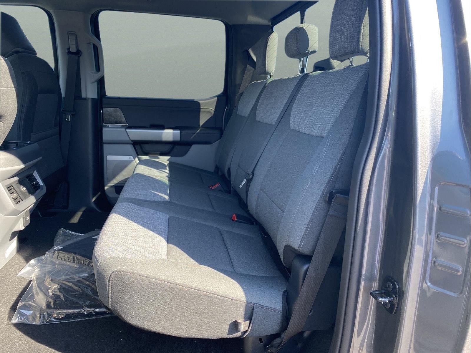 2027 Ford Super Duty F-250 XLT