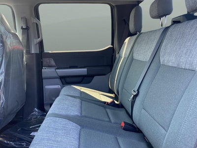 2027 Ford Super Duty F-250 XLT