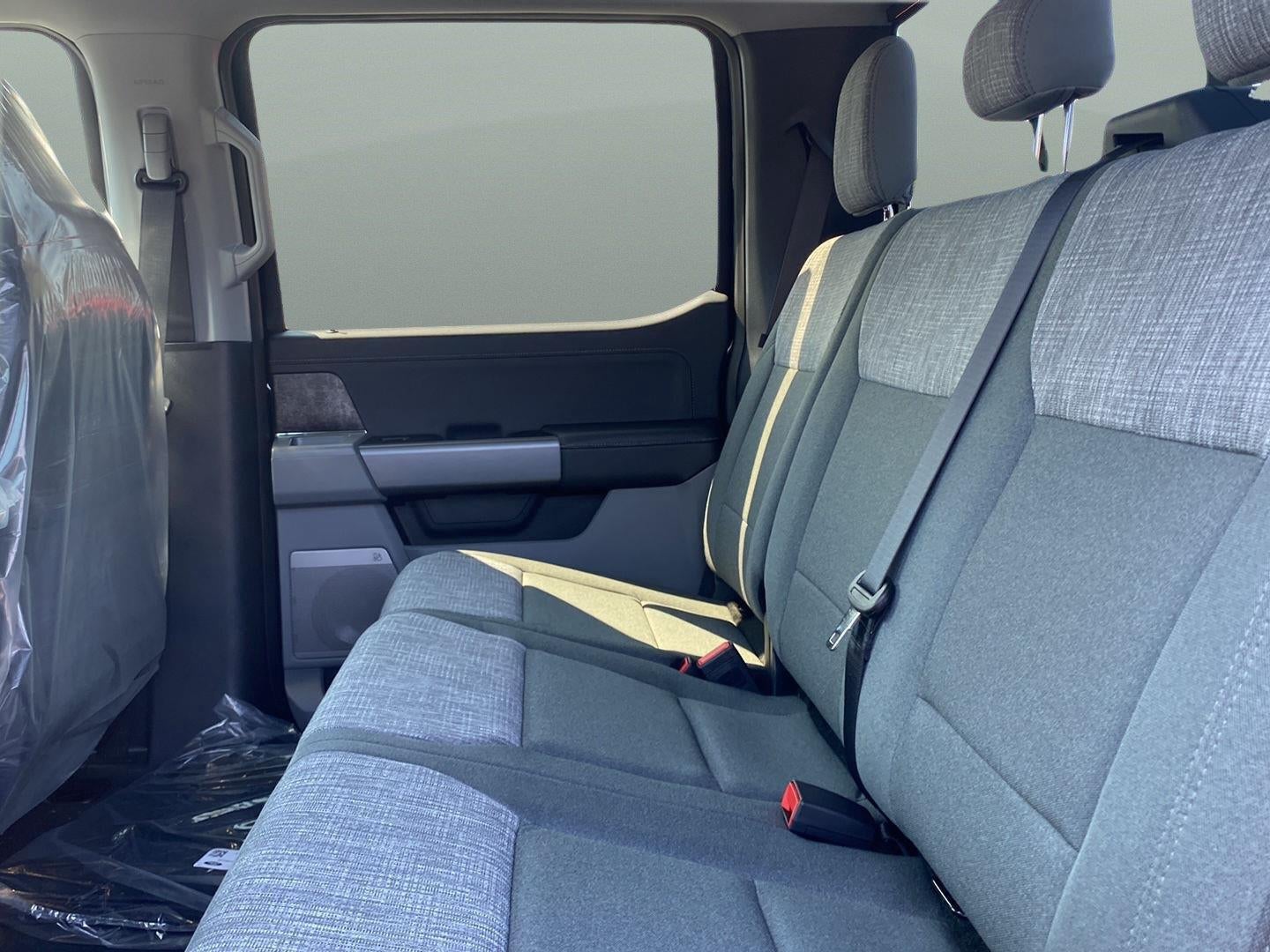 2027 Ford Super Duty F-250 XLT