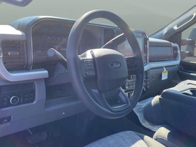 2027 Ford Super Duty F-250 XLT