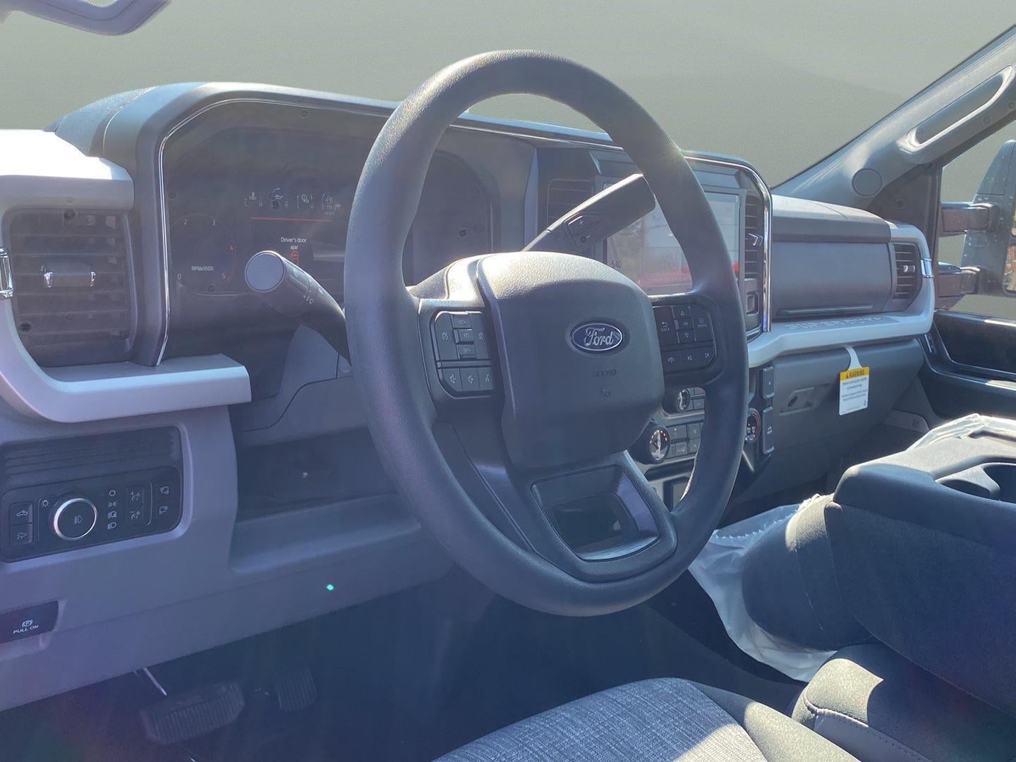 2027 Ford Super Duty F-250 XLT