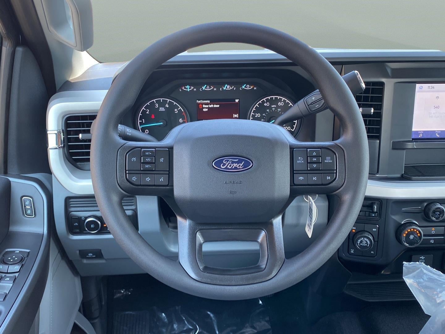 2027 Ford Super Duty F-250 SRW XL