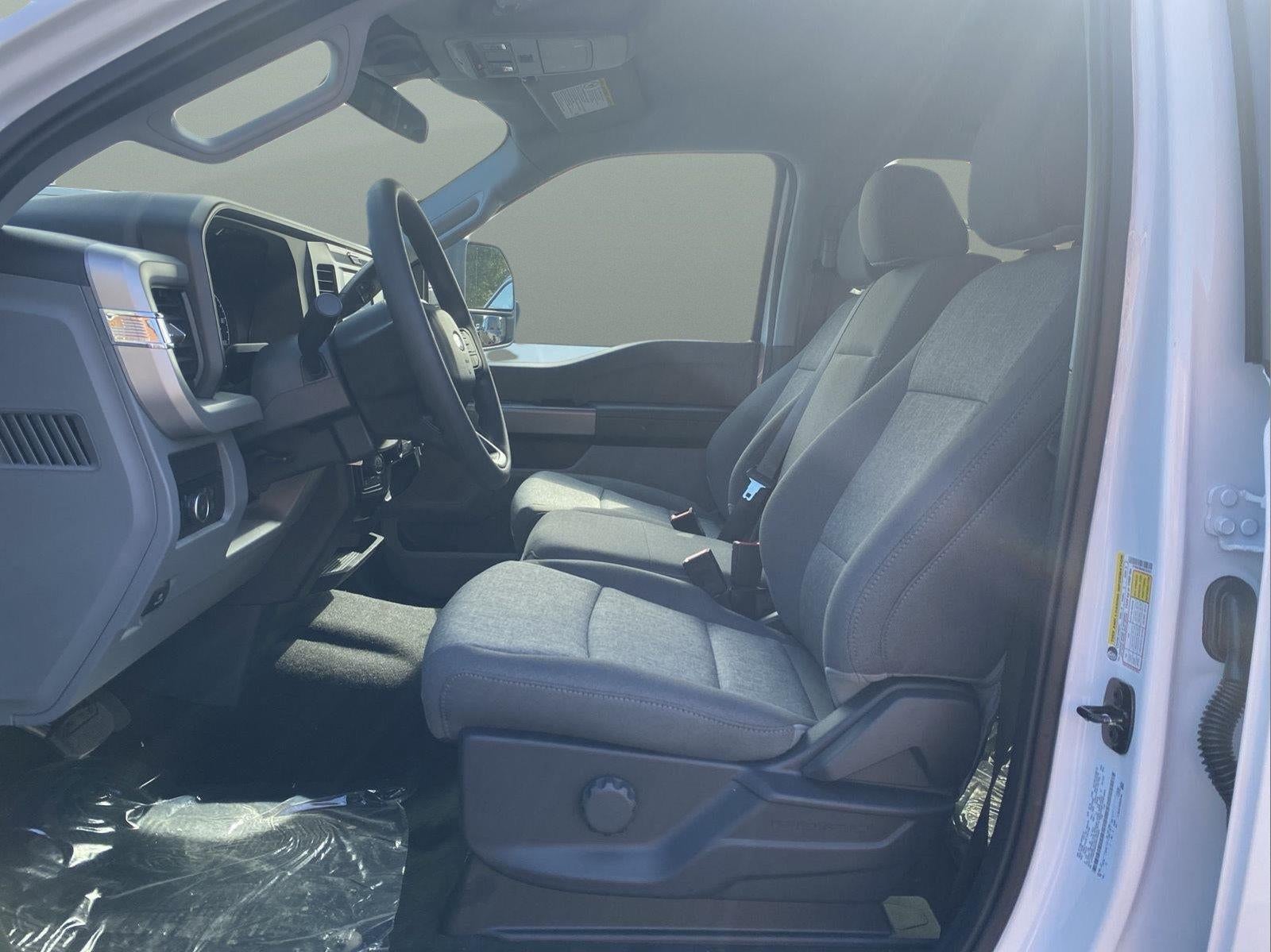 2027 Ford Super Duty F-250 SRW XL