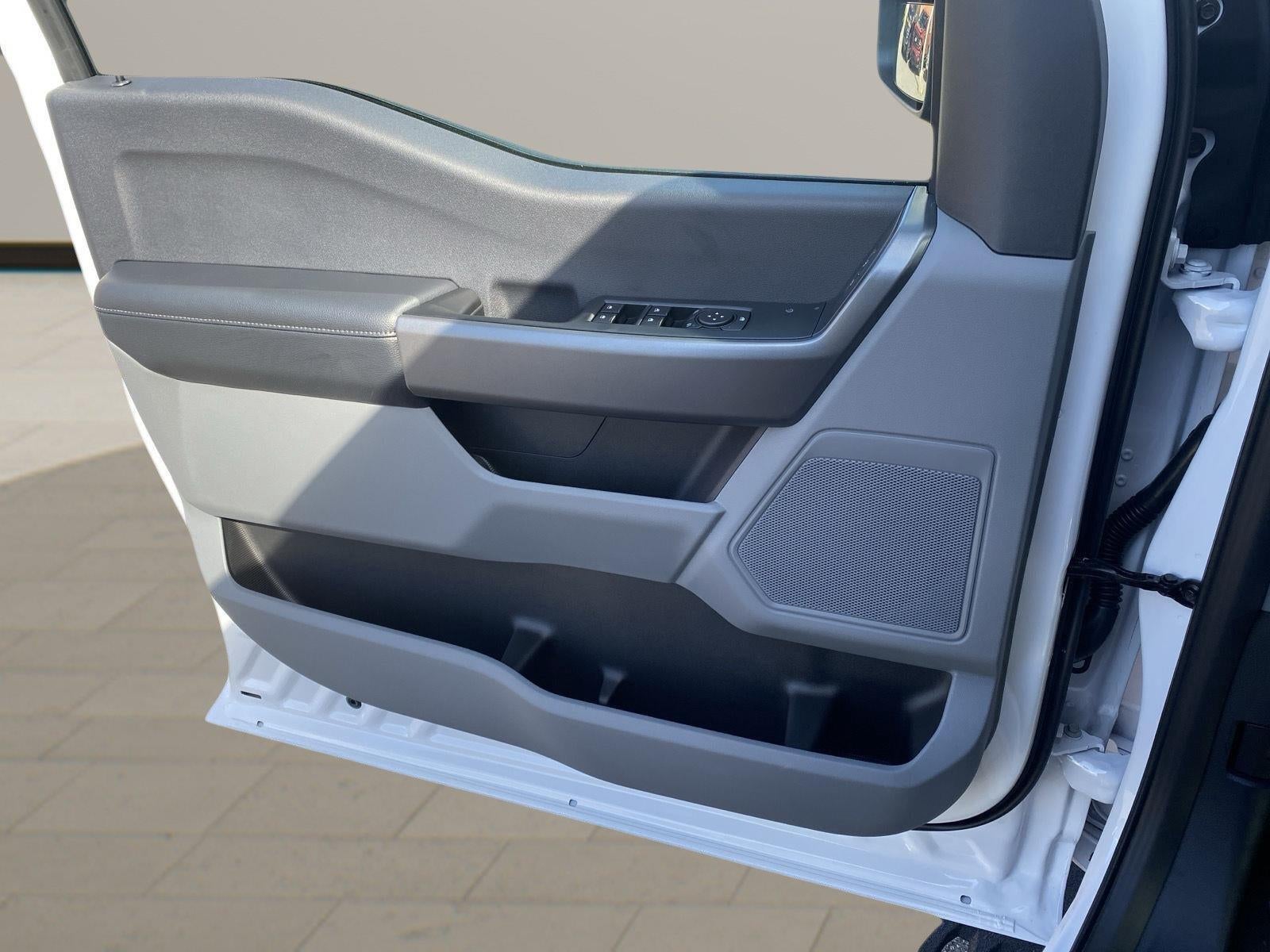 2027 Ford Super Duty F-250 SRW XL