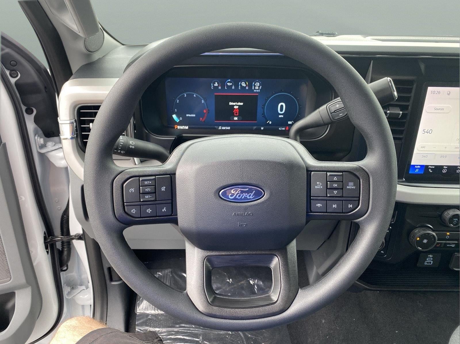 2027 Ford Super Duty F-250 SRW XLT