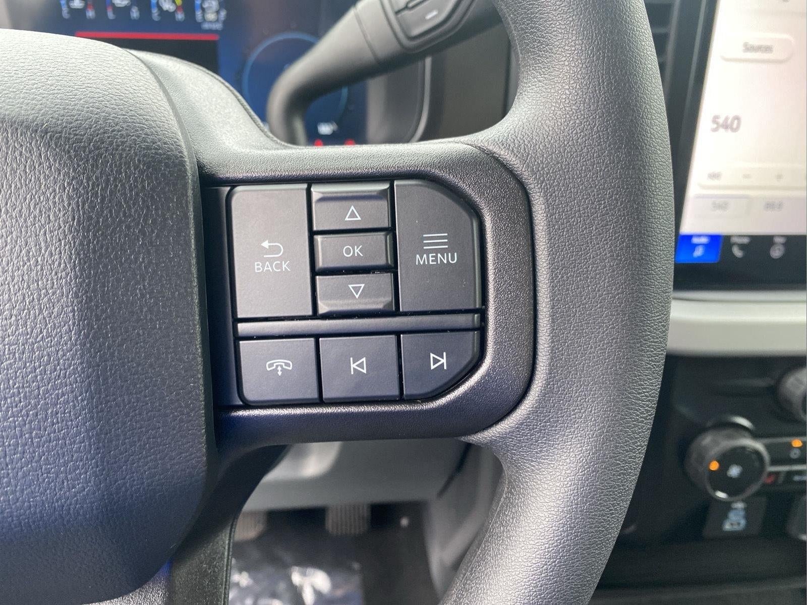 2027 Ford Super Duty F-250 SRW XLT