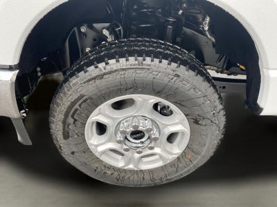 2027 Ford Super Duty F-250 SRW XLT