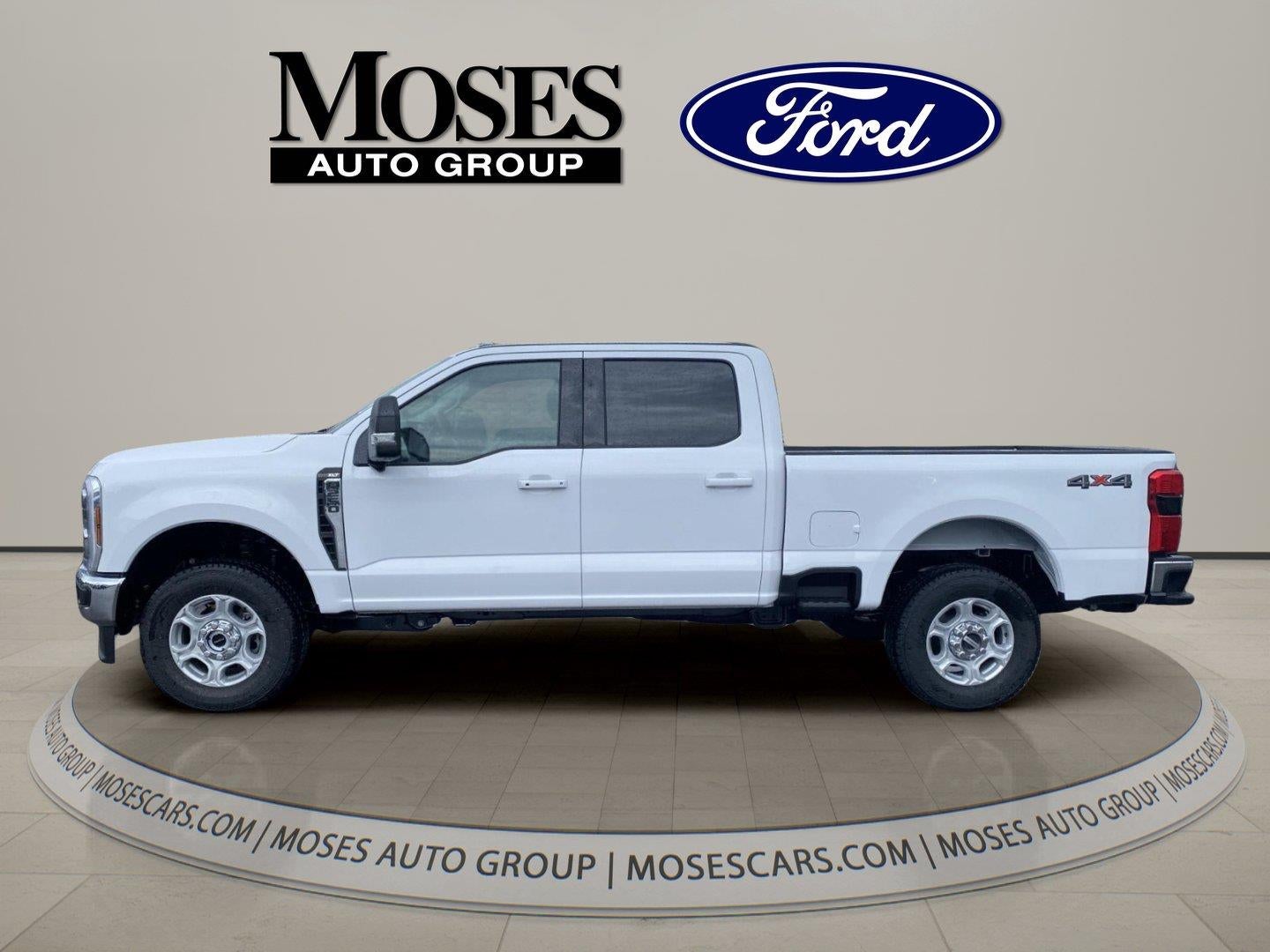2027 Ford Super Duty F-250 SRW XLT