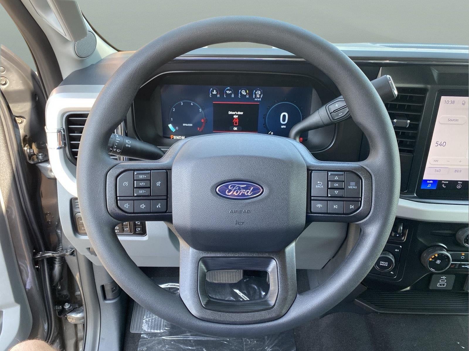 2027 Ford Super Duty F-250 XLT