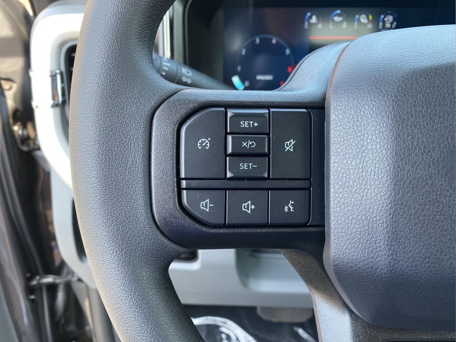 2027 Ford Super Duty F-250 XLT
