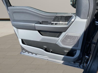 2027 Ford Super Duty F-250 XLT