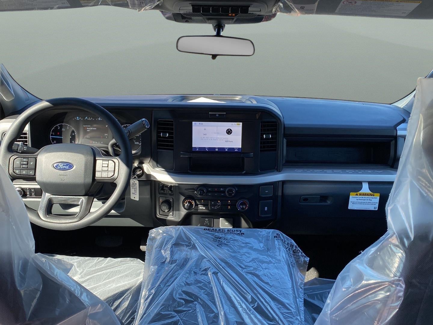2027 Ford Super Duty F-350 SRW XL