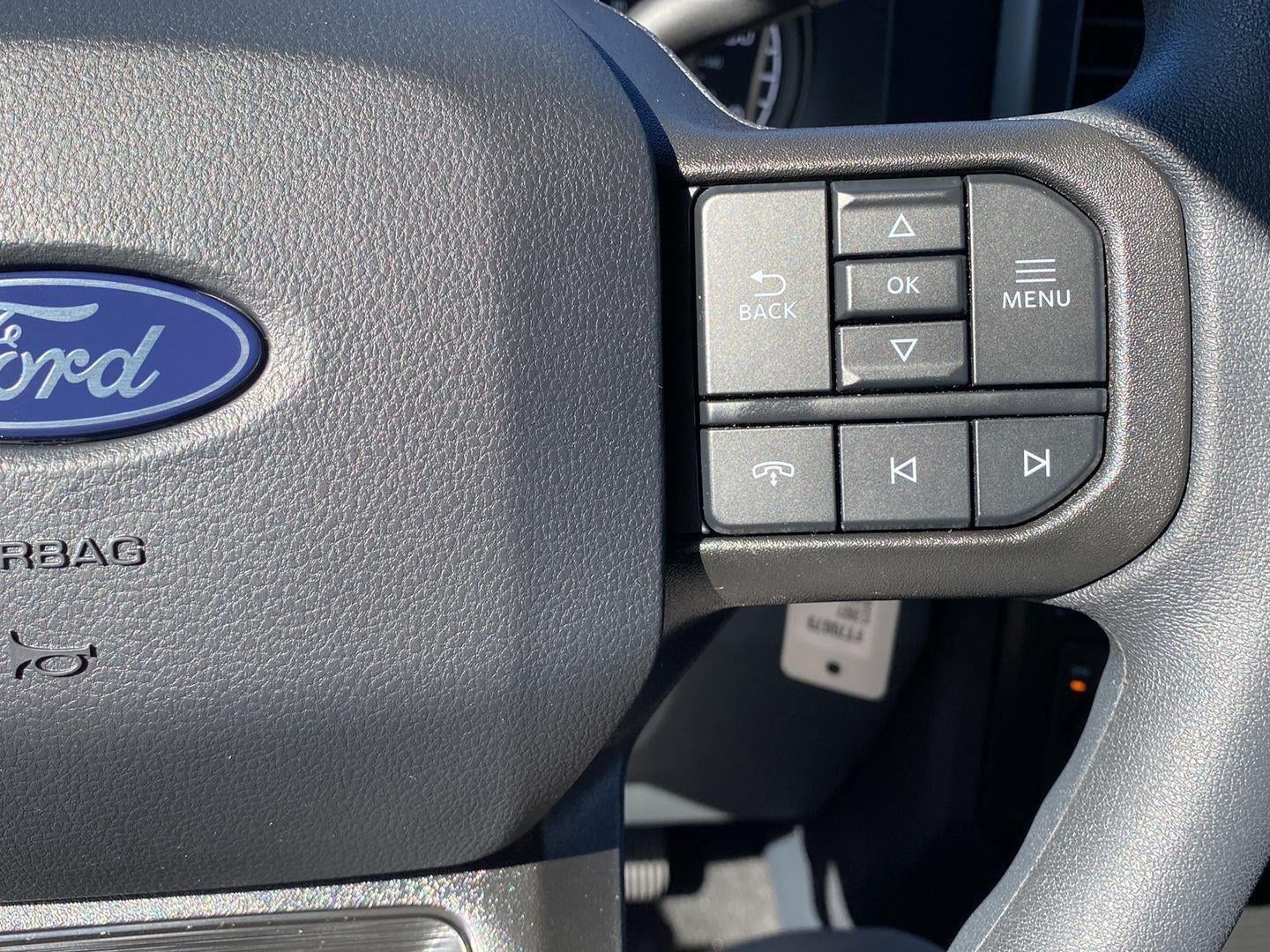 2027 Ford Super Duty F-350 SRW XL