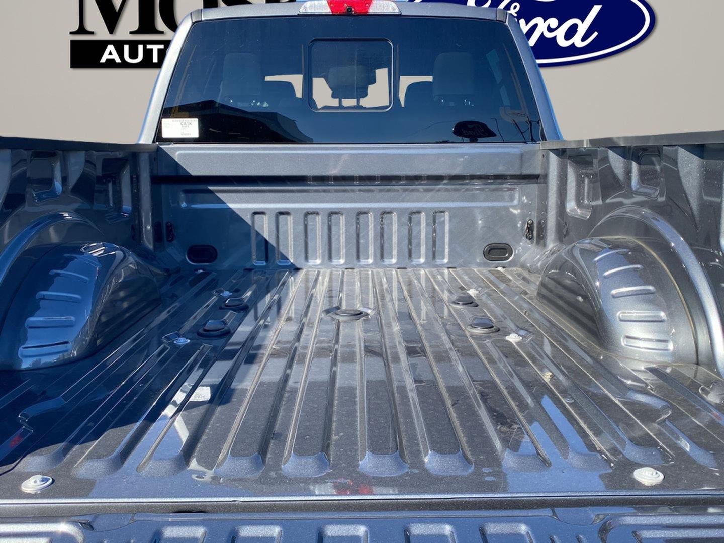 2027 Ford Super Duty F-350 SRW XL