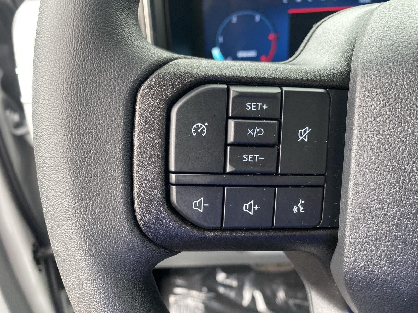 2026 Ford Super Duty F-350 XLT