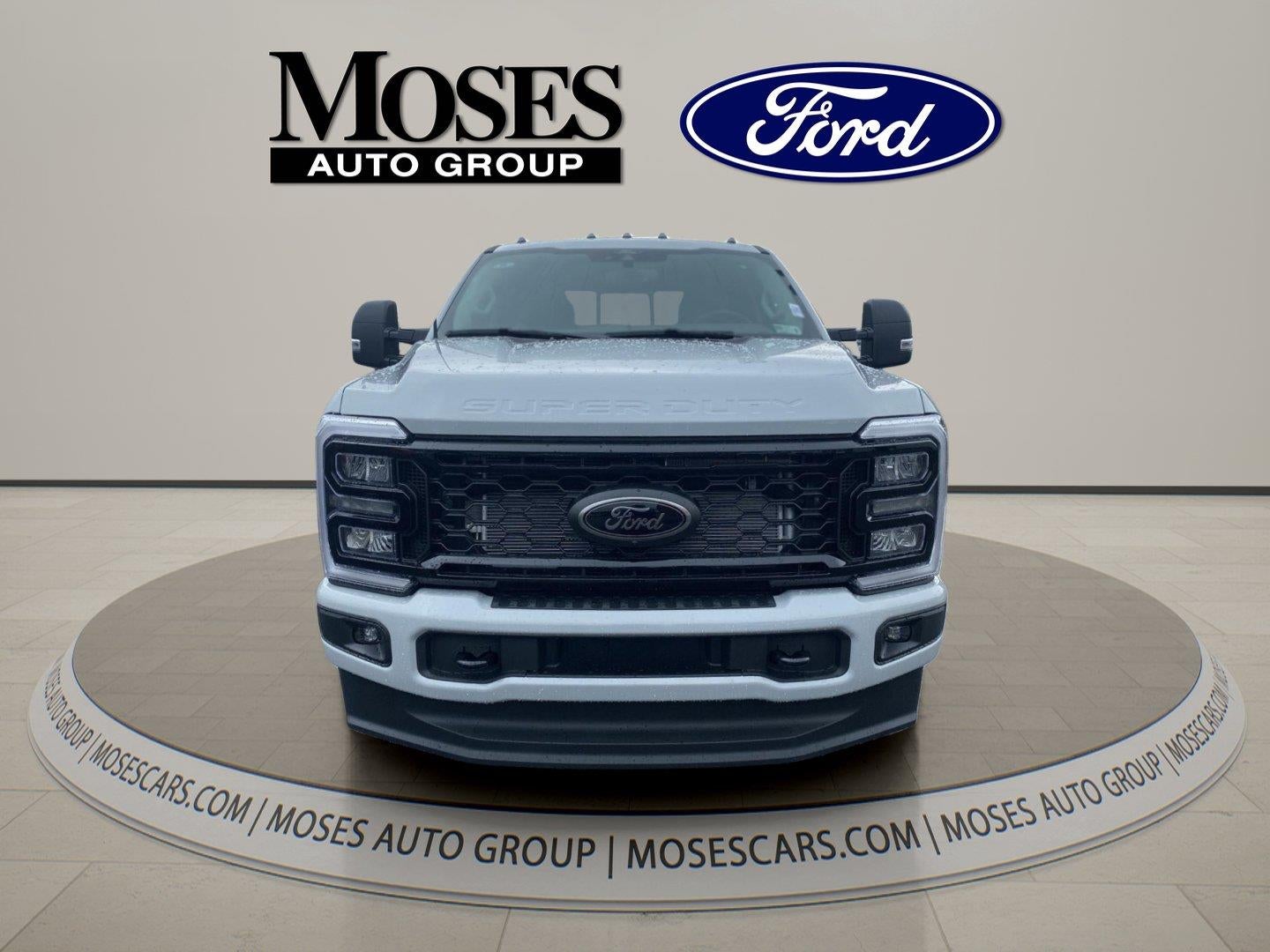 2026 Ford Super Duty F-350 XLT