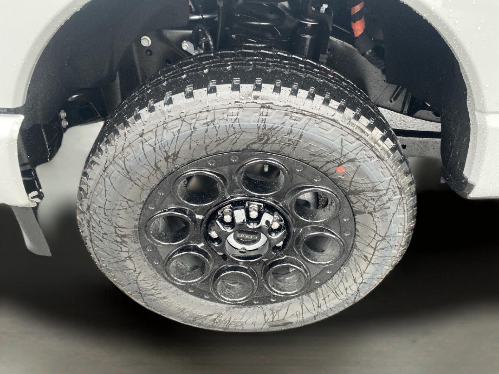 2026 Ford Super Duty F-350 XLT