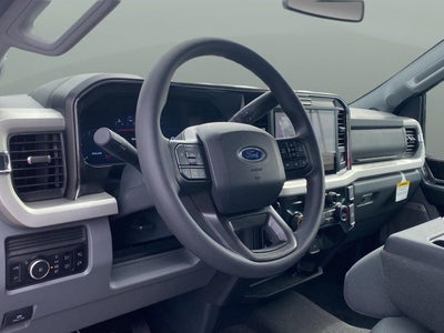 2026 Ford Super Duty F-350 XLT