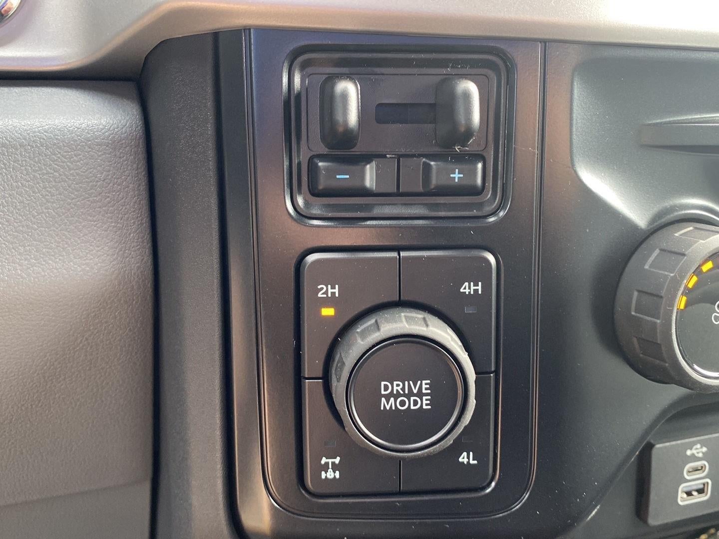 2026 Ford Super Duty F-350 XLT
