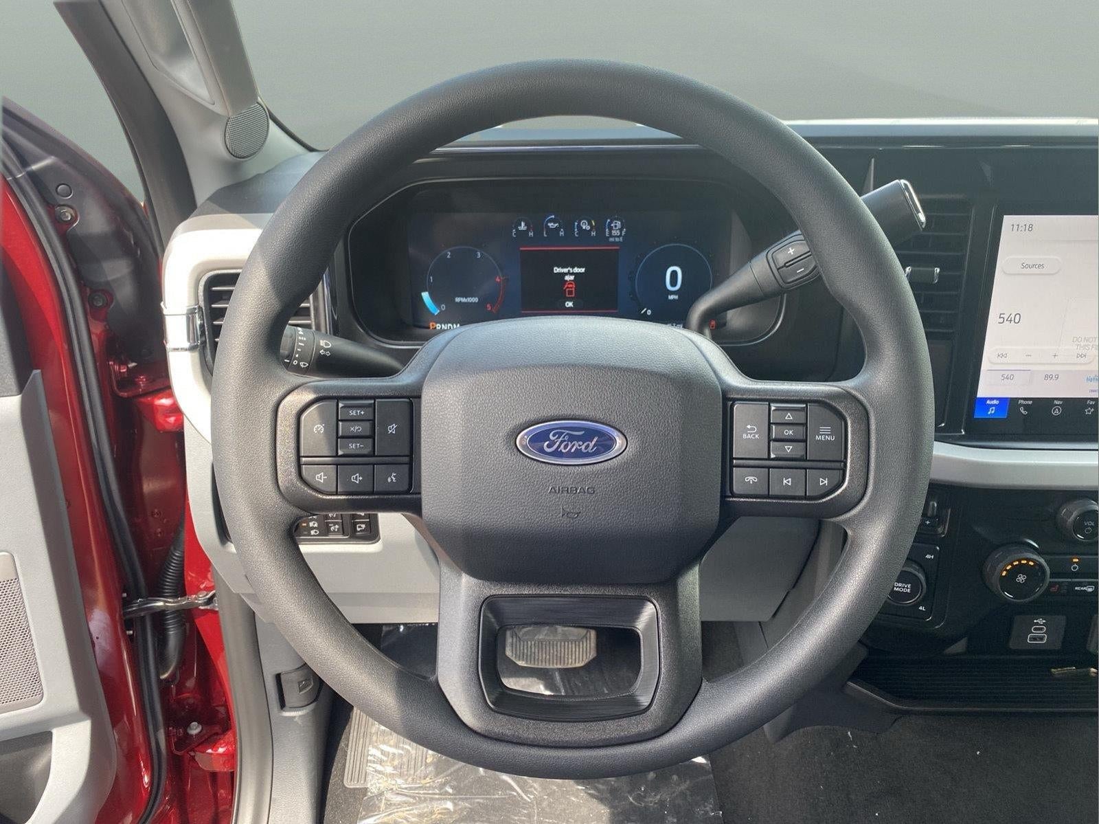 2026 Ford Super Duty F-350 XLT