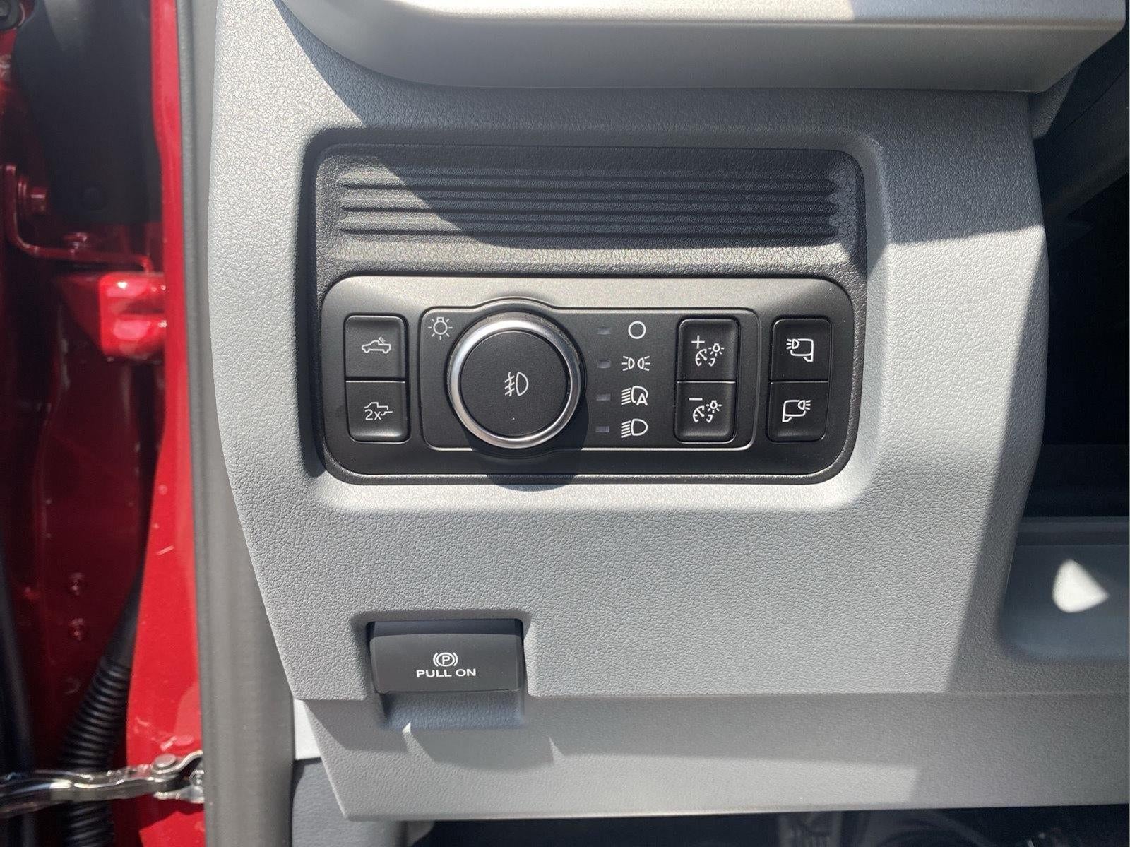 2026 Ford Super Duty F-350 XLT