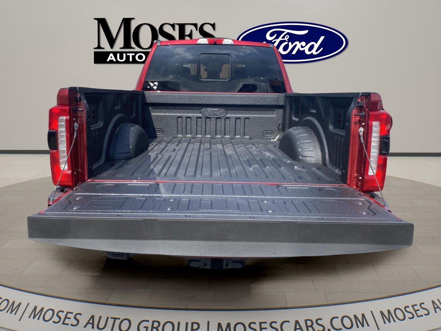 2026 Ford Super Duty F-350 XLT
