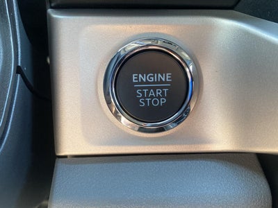 2027 Ford Super Duty F-350 XLT