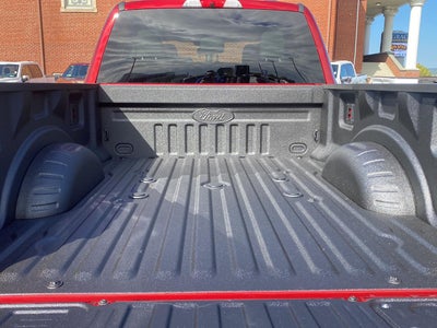 2027 Ford Super Duty F-350 XLT