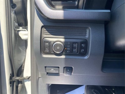 2026 Ford Super Duty F-350 SRW Platinum