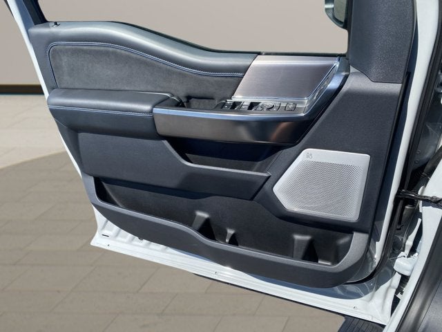 2026 Ford Super Duty F-350 SRW Platinum