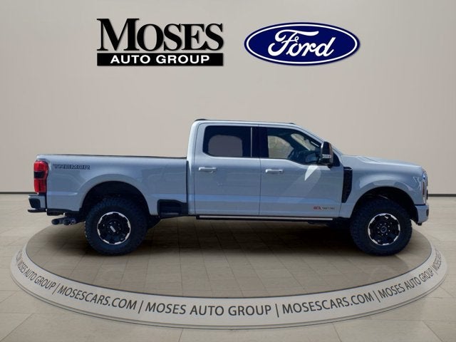 2026 Ford Super Duty F-350 SRW Platinum