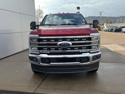 2026 Ford Super Duty F-350 SRW LARIAT