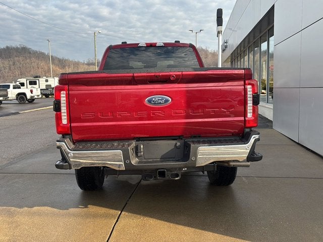 2026 Ford Super Duty F-350 SRW LARIAT
