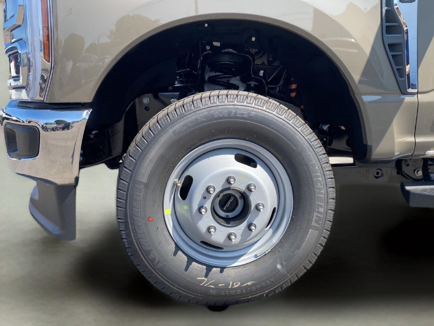 2027 Ford Super Duty F-350 Drw King Ranch