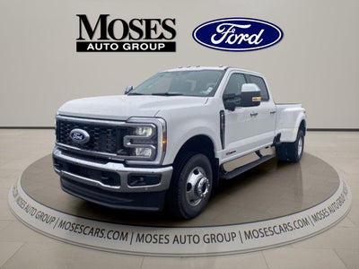 2027 Ford Super Duty F-350 DRW Lariat