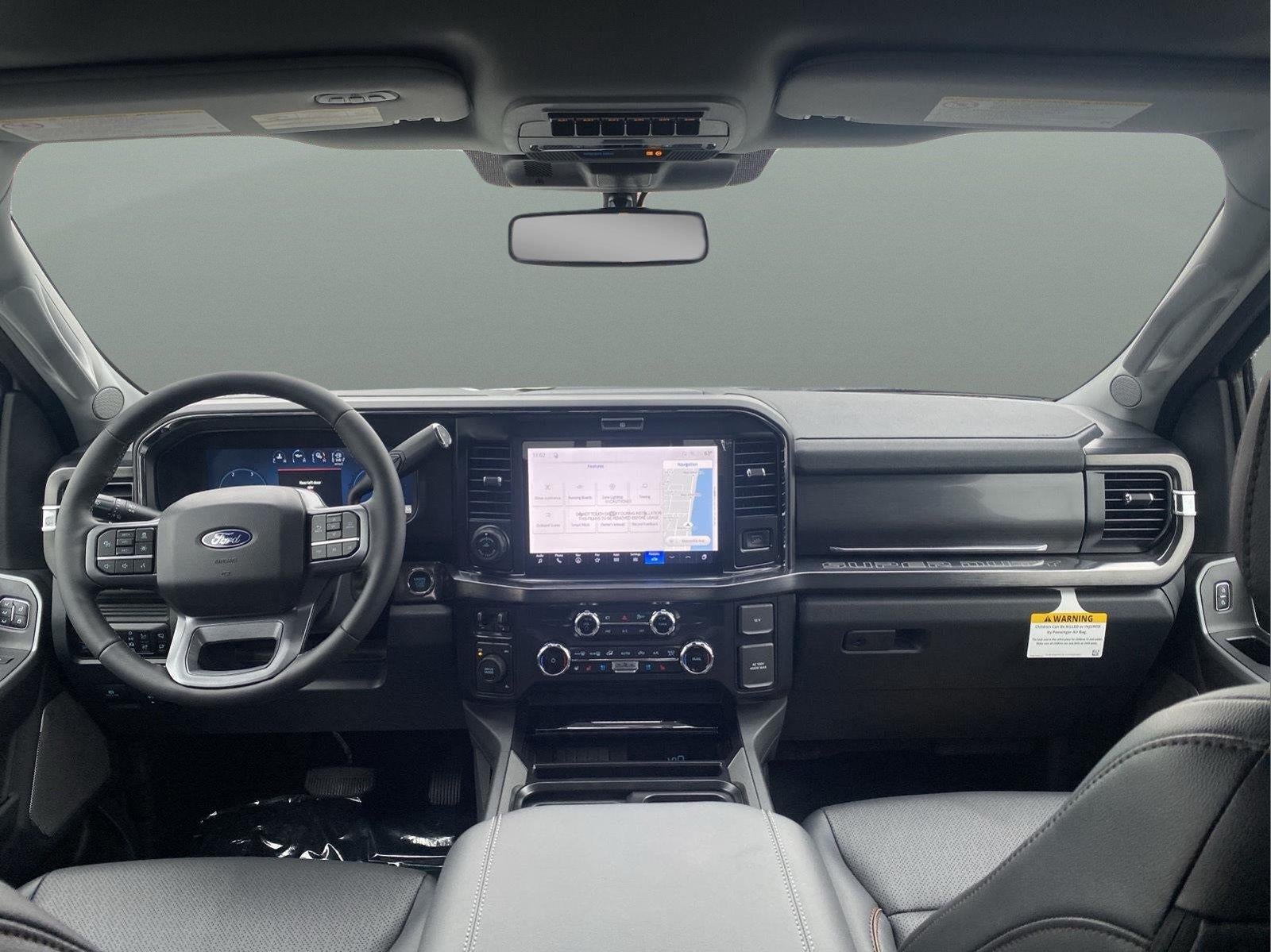 2027 Ford Super Duty F-350 DRW Lariat