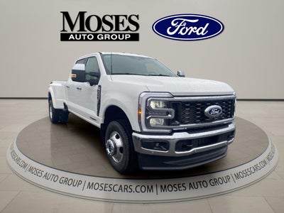 2027 Ford Super Duty F-350 DRW Lariat