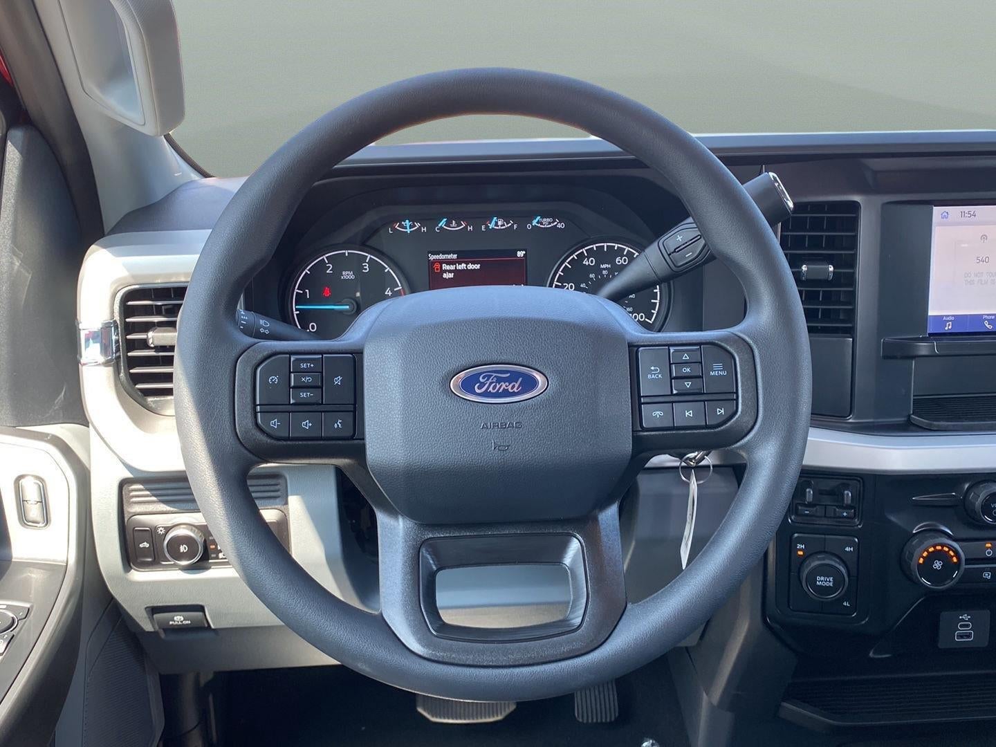 2026 Ford Super Duty F-350 Drw XL