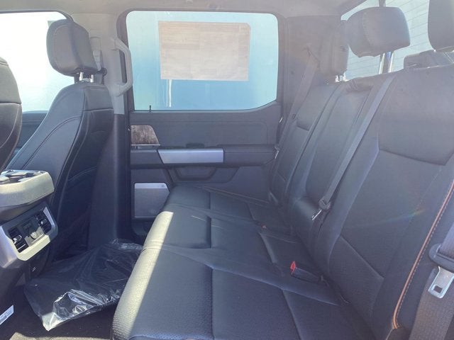 2026 Ford Super Duty F-350 DRW LARIAT