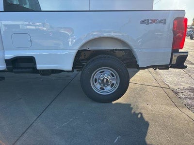 2026 Ford Super Duty F-350 SRW XL