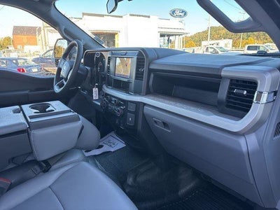 2026 Ford Super Duty F-350 SRW XL