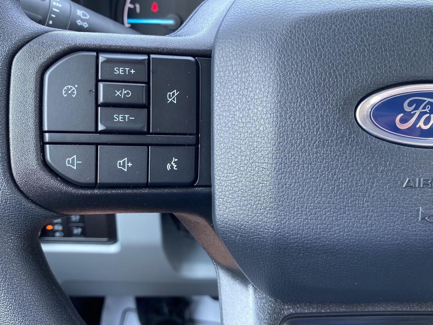 2026 Ford Super Duty F-350 SRW XL