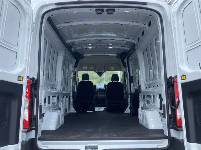 2026 Ford Transit Cargo Van T-150 148 MED RF 8800 GV