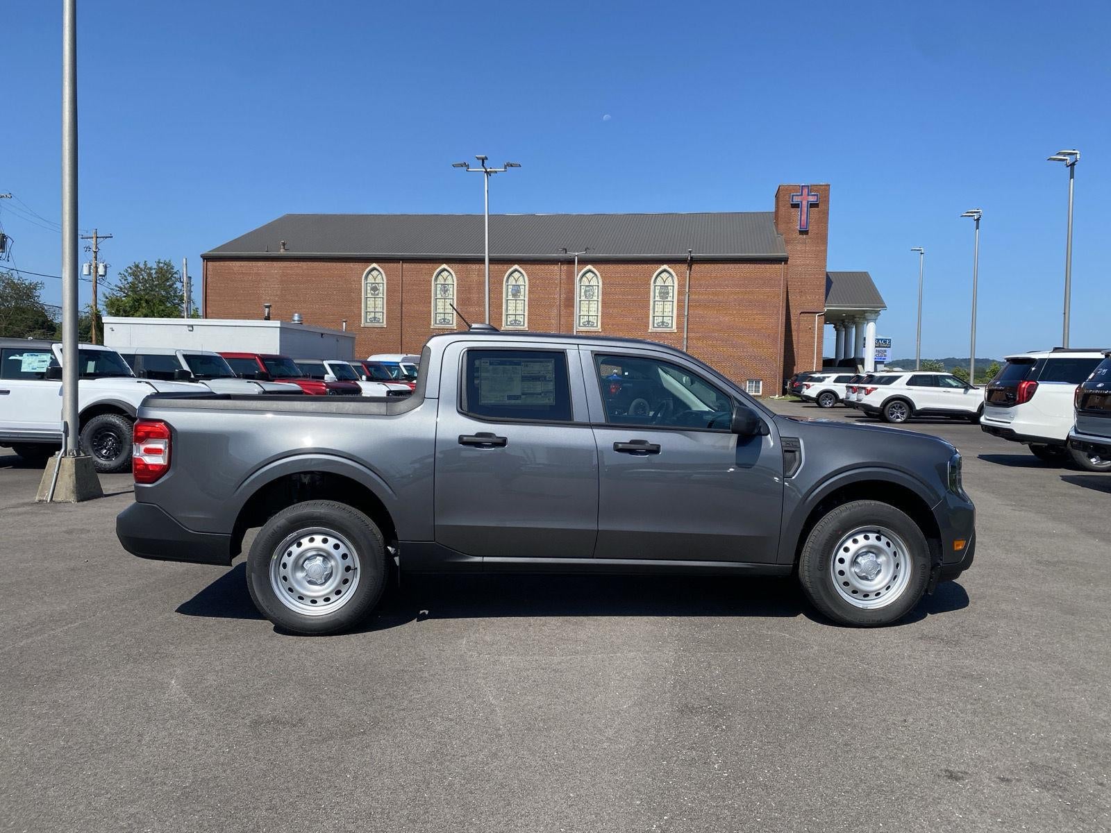 2026 Ford Maverick XL
