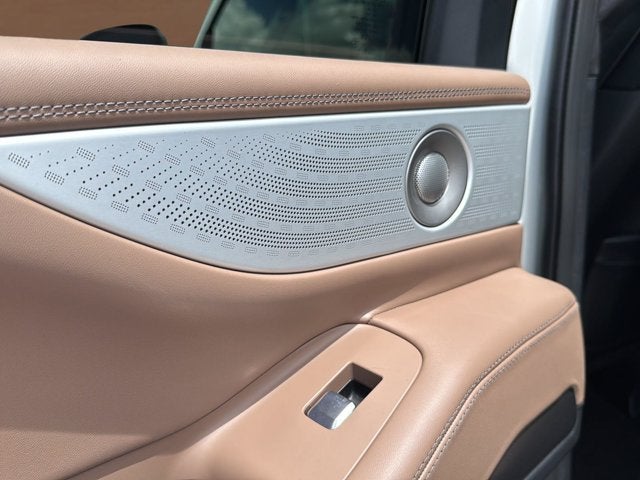 2027 Lincoln Navigator Black Label